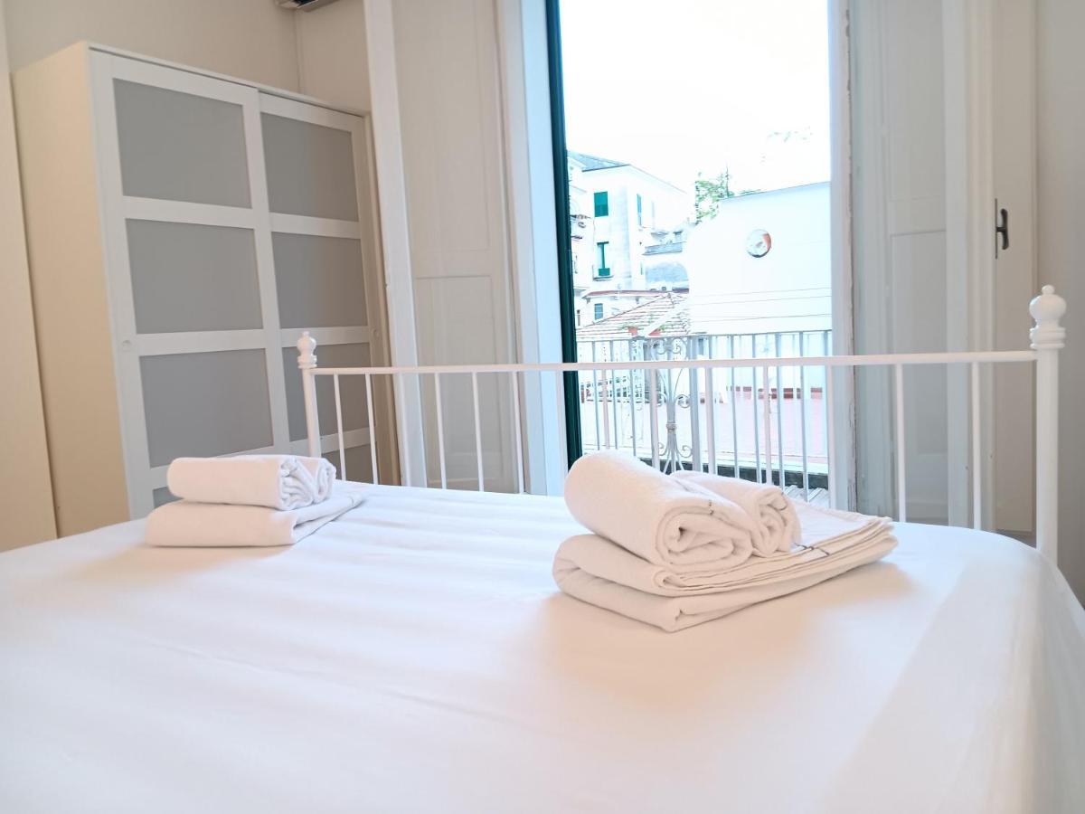 The Bench House Amalfi Apartment Luaran gambar